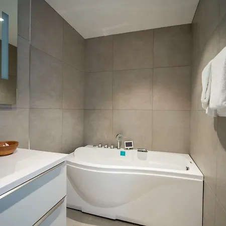 Nordic Host - The Hideaway Apartment Tromso